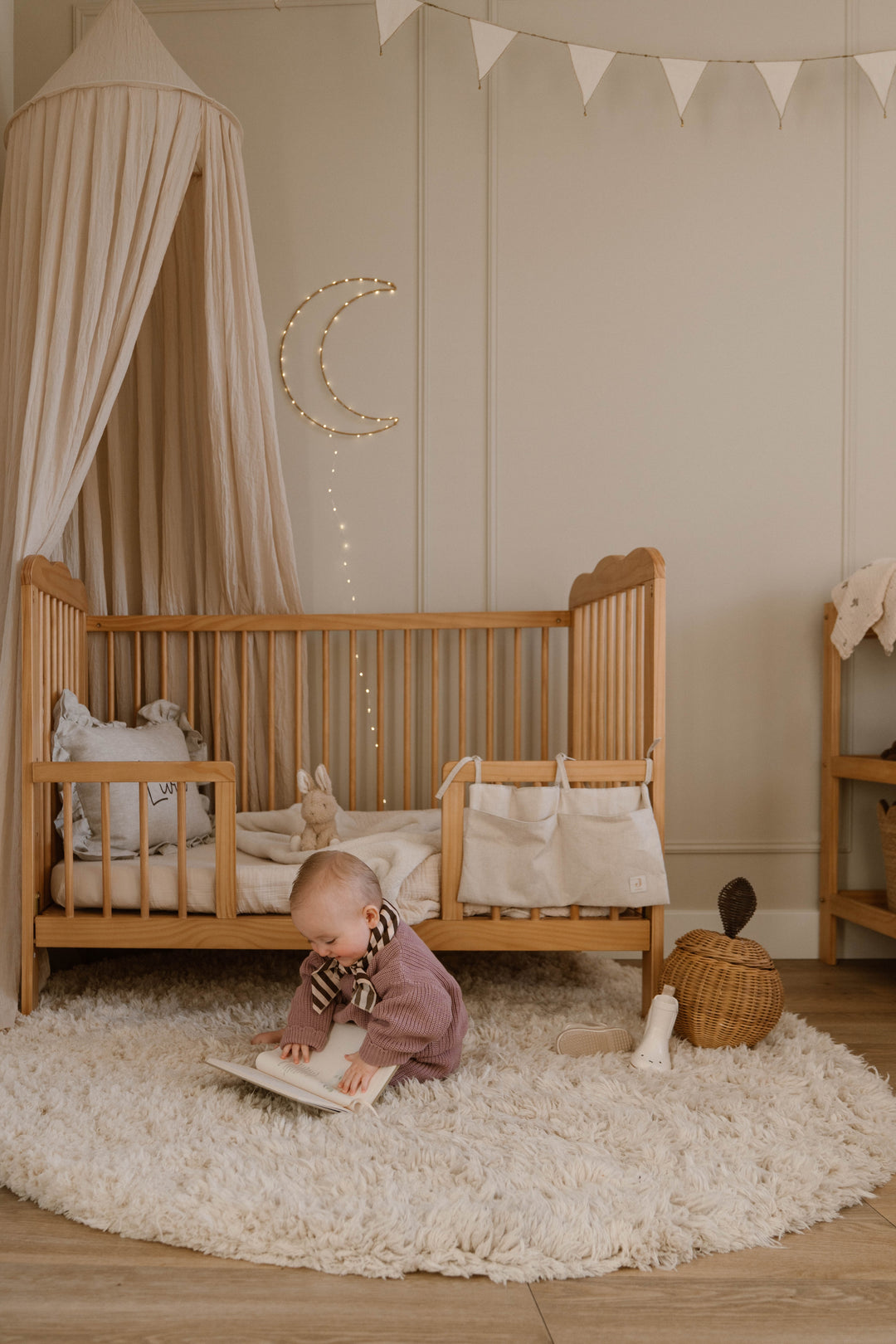 Rose Cot Day Bed Side