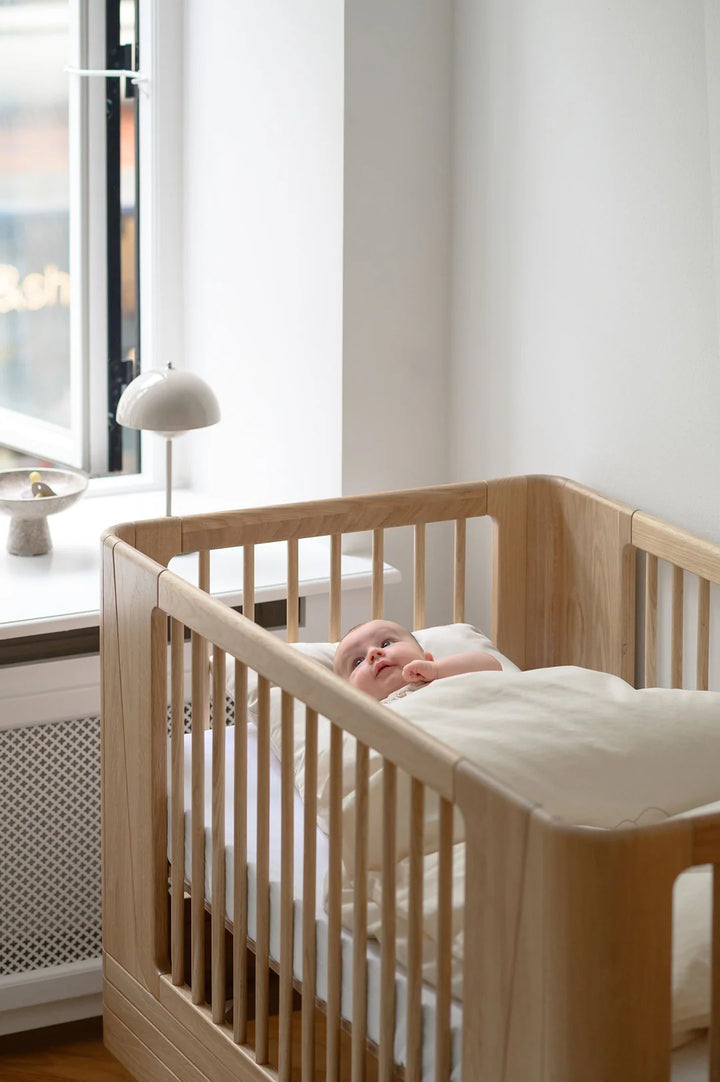 Lit Bébé Nature en Chêne 2.0